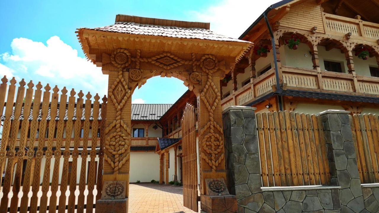Pensiunea Valea Muntelui Birsana Экстерьер фото
